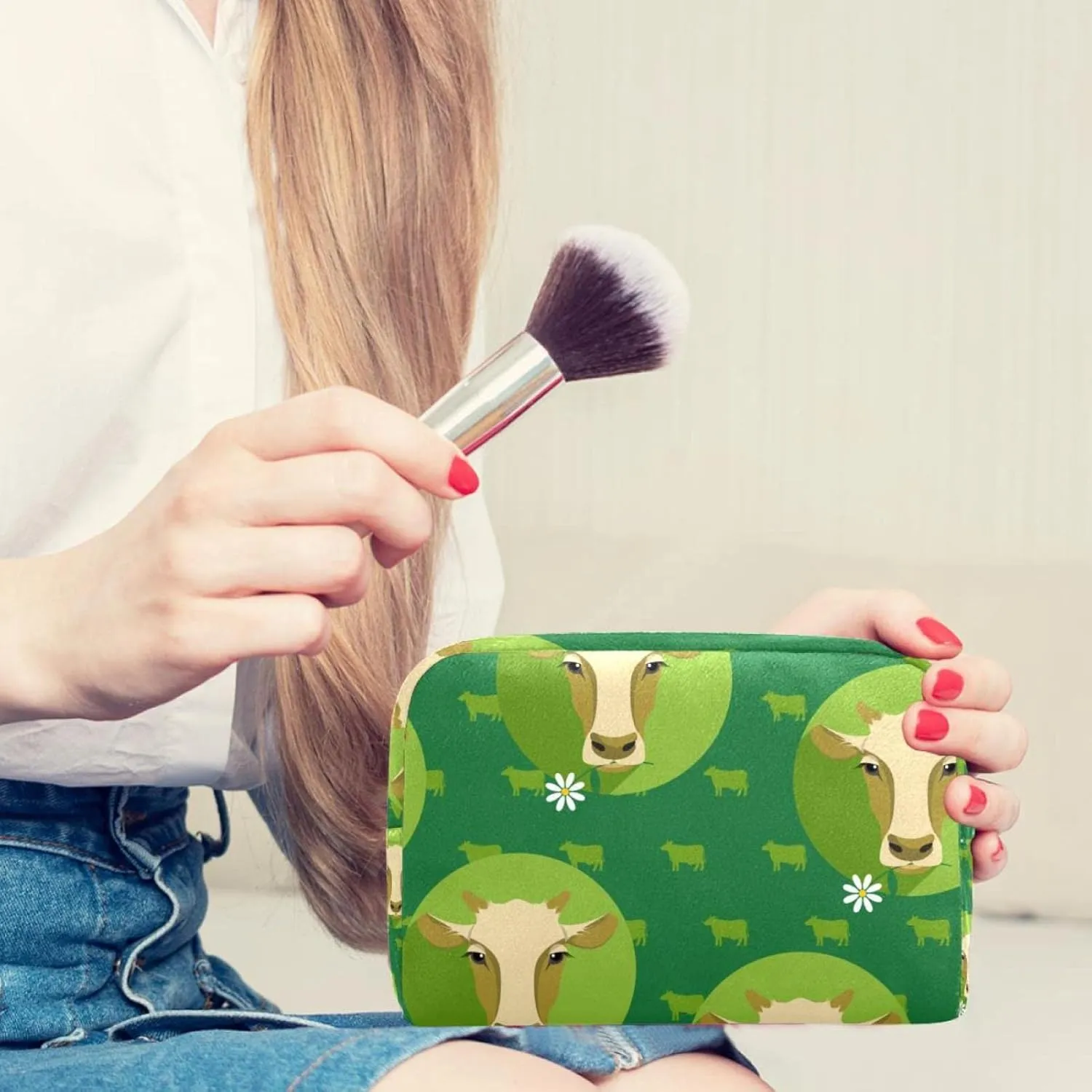 Cow Pattern Flat Small Makeup Bag for Purse, Portable Cosmetic Bag Zipper Makeup Pouch for Women, Stationery, Toiletries, Travel Accessories