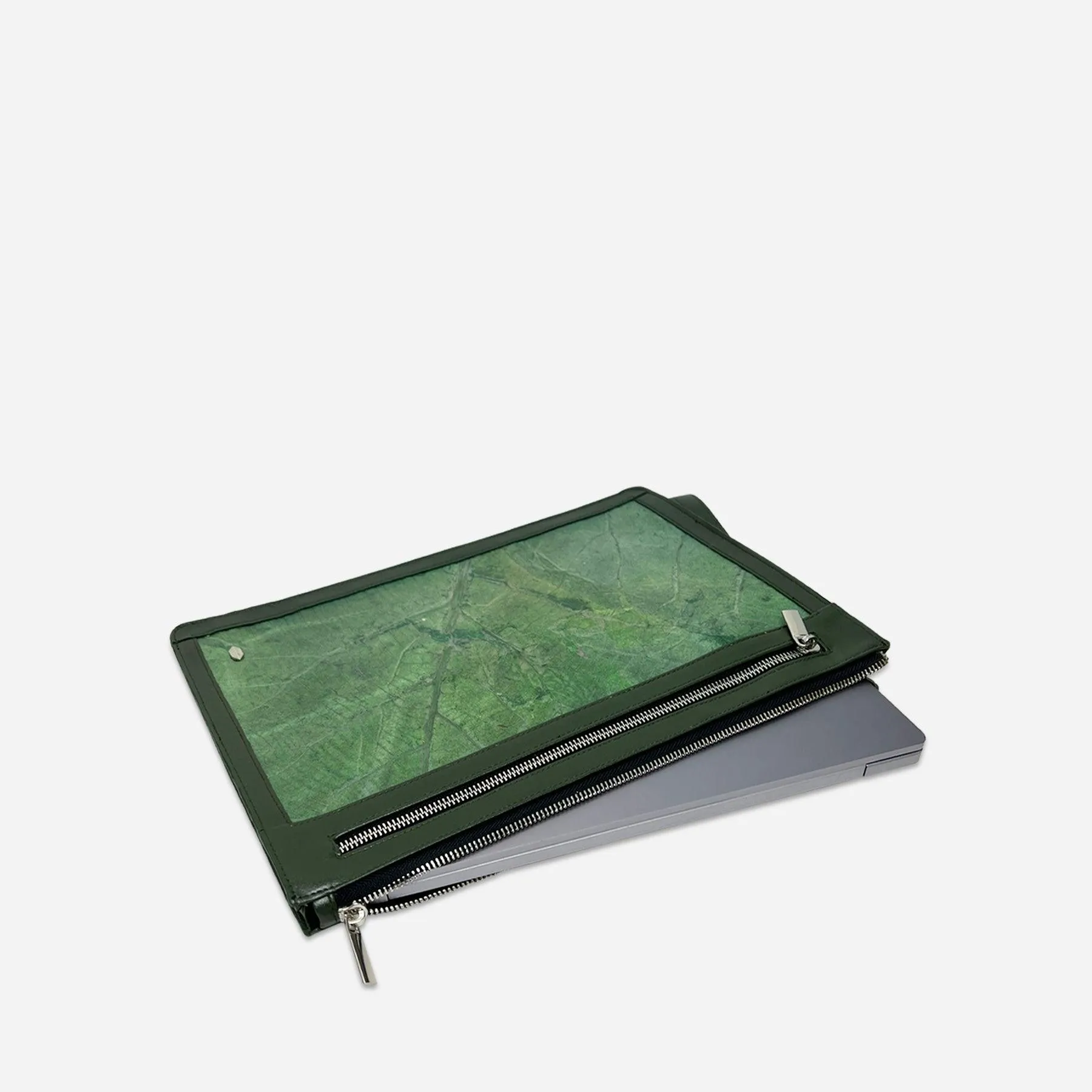 Dylan Vegan Pouch