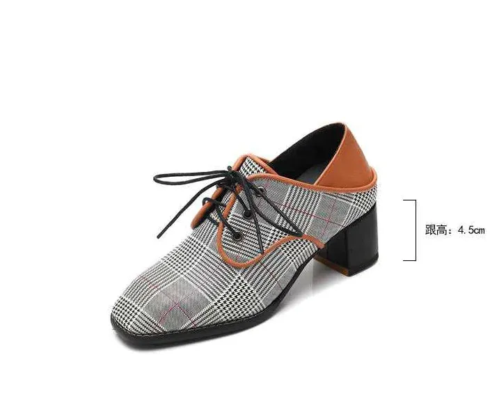 Feature-rich Chunk Vibrant Oxford