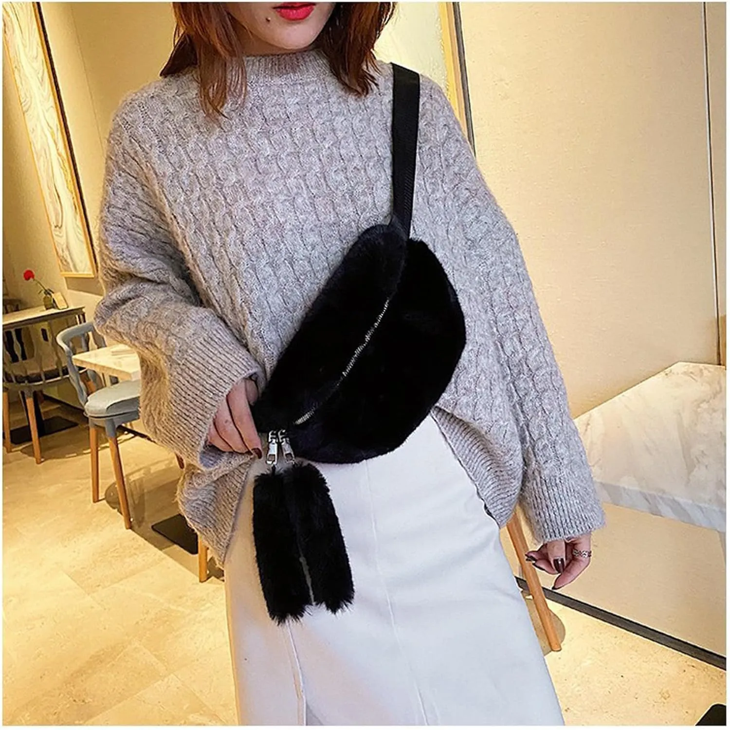 Fuzzy Fanny Pack for Women Faux Fur Belt Bum Bag with Adjustable Strap Waist Pouch Casual Crossbody Purse for Travel