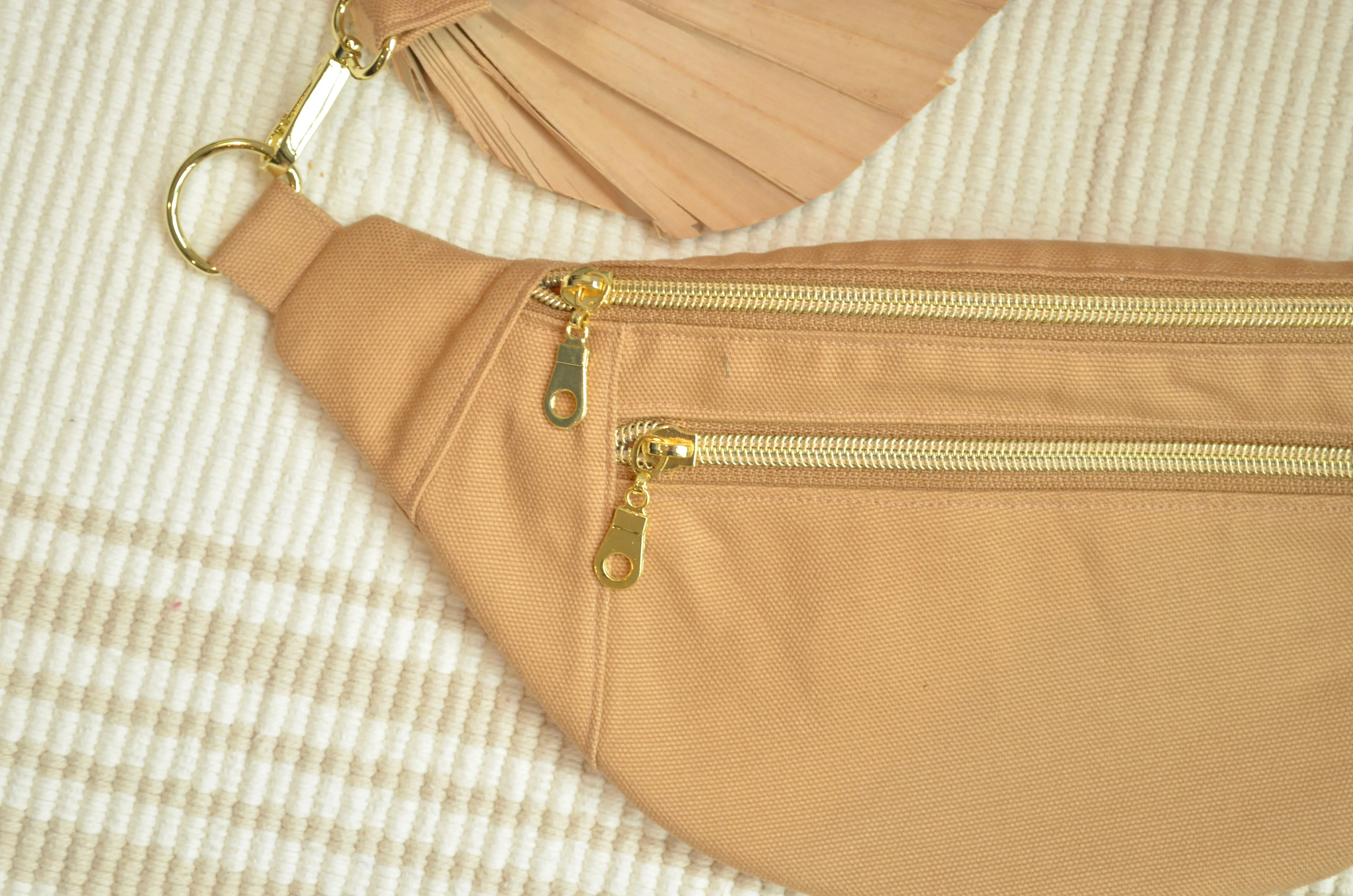 Large Fanny Pack: Chestnut