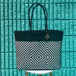 Large Tote - B   W