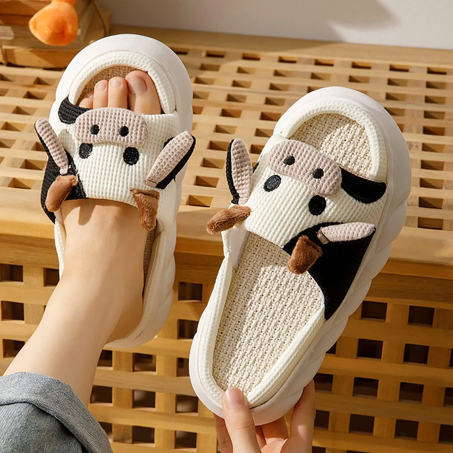 Linen Slippers - Lightweight, Safe and Non-Slip, Breathable, and Fashionable with Soft and Thick Soles for a Comfortable Walk - No Odor