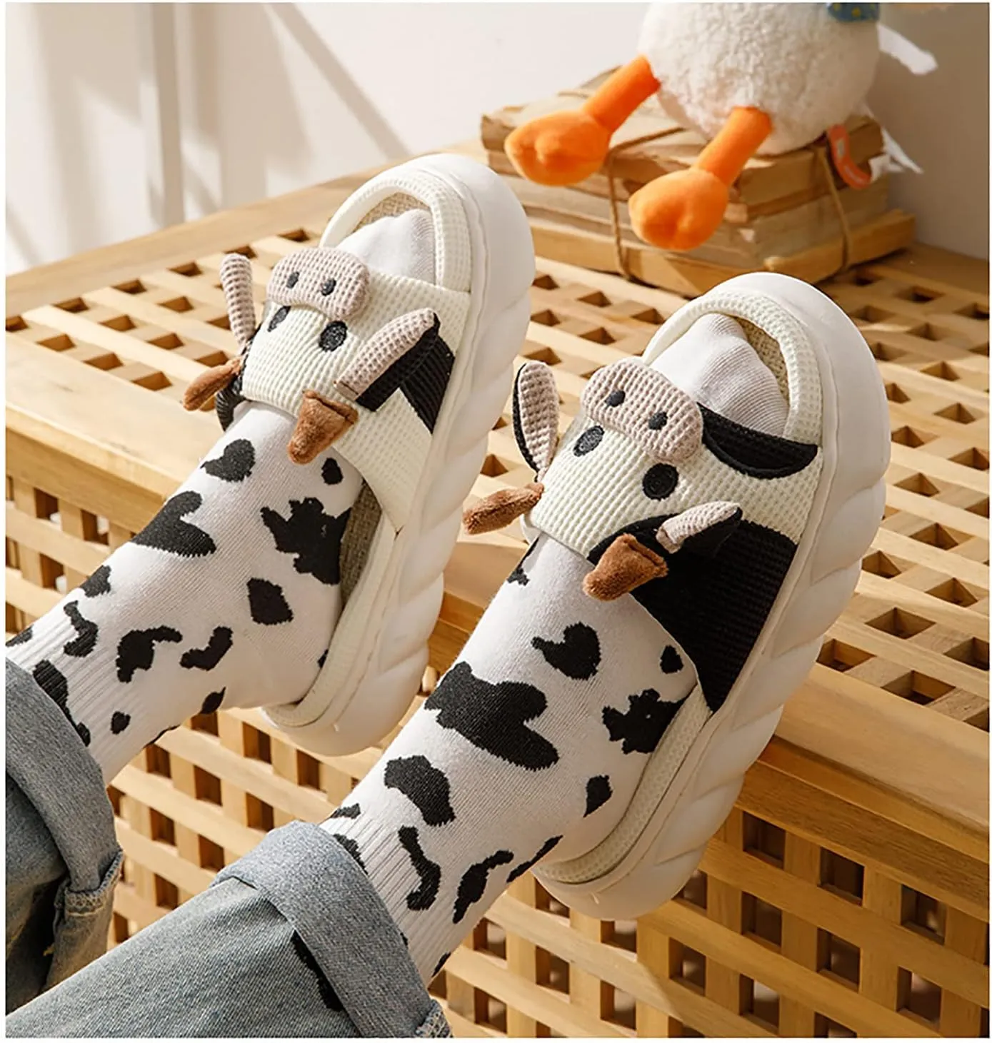 Linen Slippers - Lightweight, Safe and Non-Slip, Breathable, and Fashionable with Soft and Thick Soles for a Comfortable Walk - No Odor