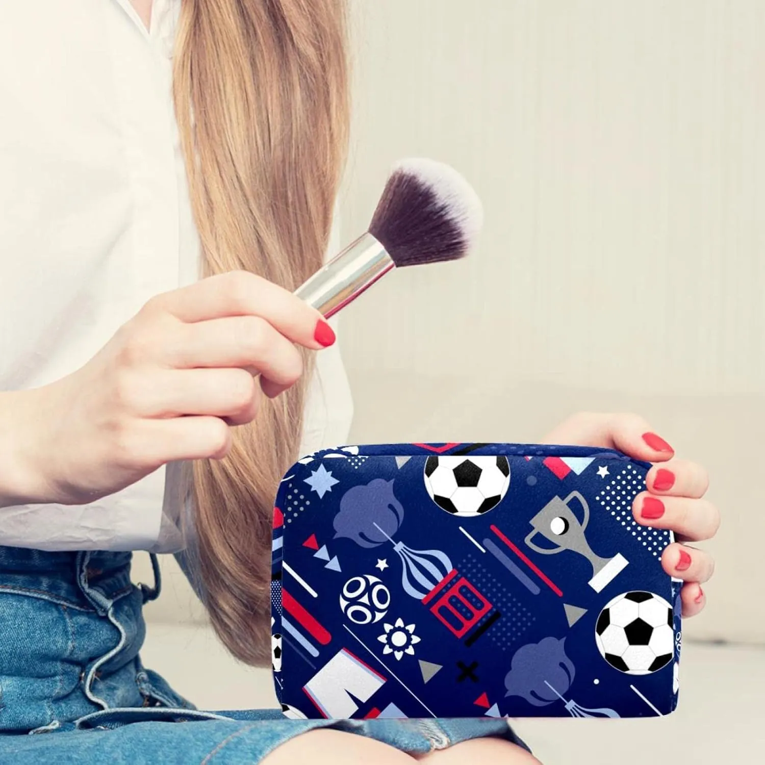 Makeup Organizer Bag, Soccer World Cup Pattern Pencil Case Cosmetic Storage Bag Portable Toiletry Pouch for Women, Men, Traveling, School