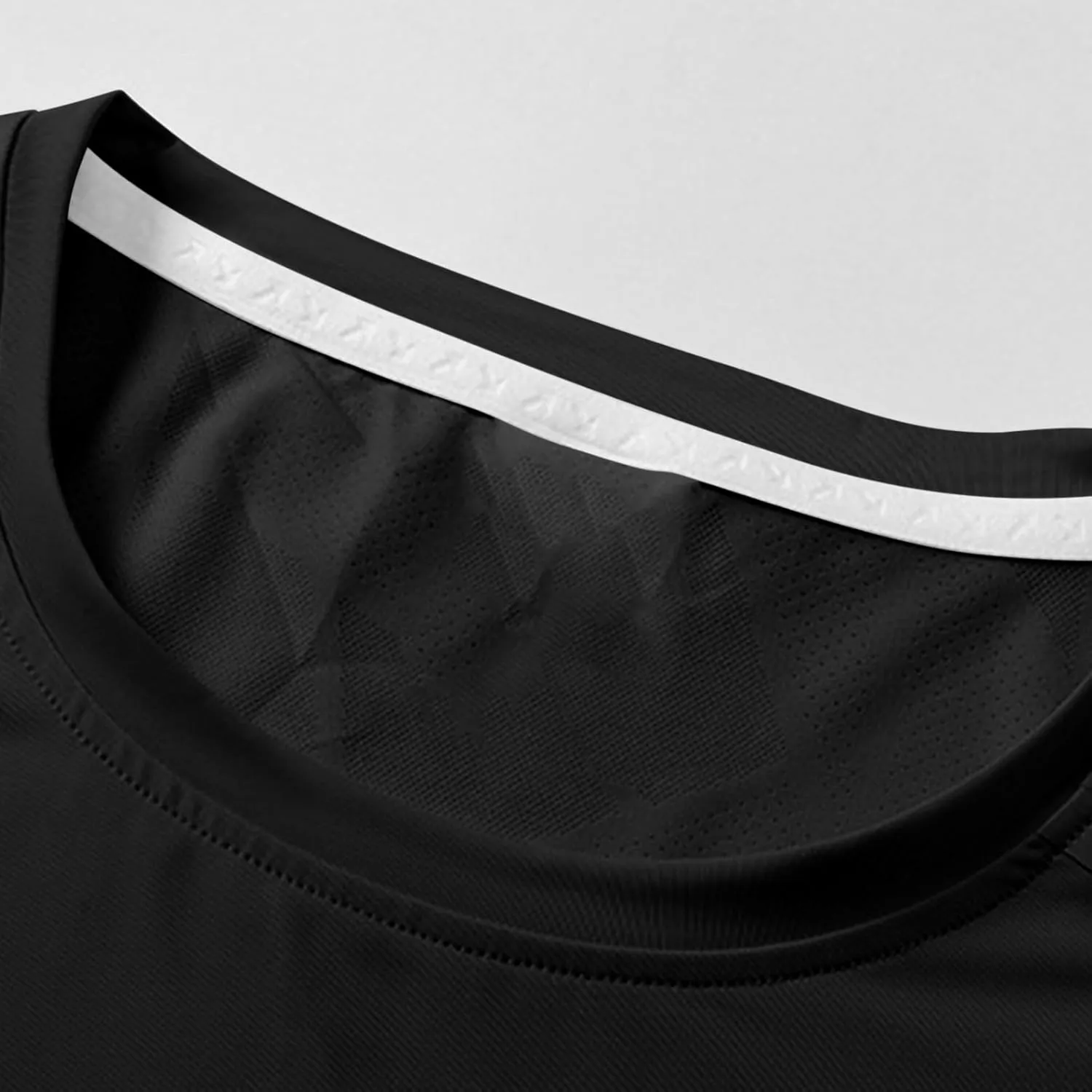 Mens Ice Silk Shirts Summer Lightweight Quick Dry Crewneck Short Sleeve Tees Blouse Casual Moisture Wicking Gym Tops