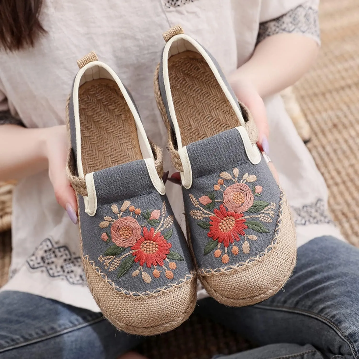 Micoklinlin Espadrilles Loafers for Women Slip on Embroidered Shoes Ethnic Style Casual Sneakers Round Toe Cotton Linen Shoes