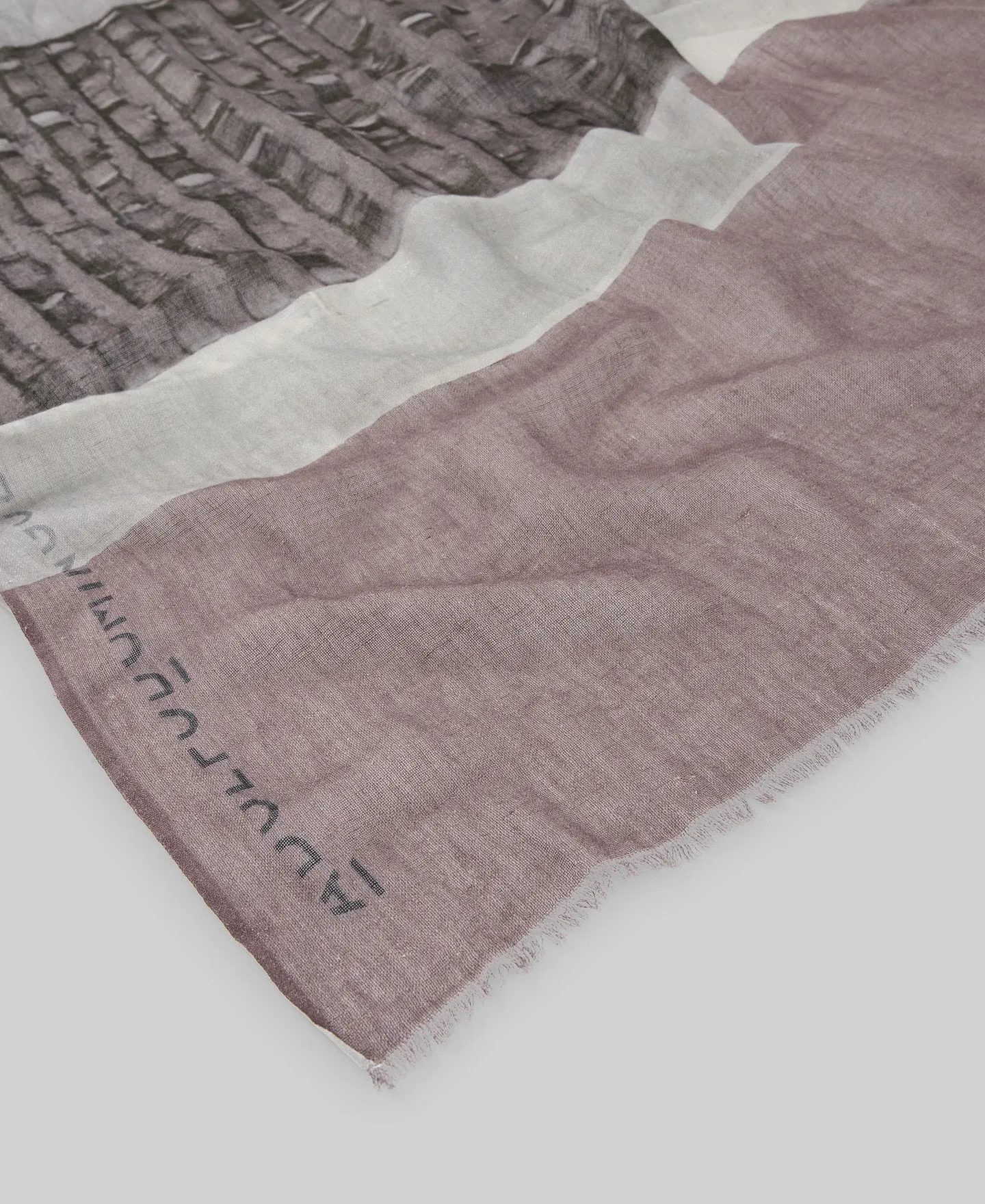 Printed linen and cotton shawl cotton in brown