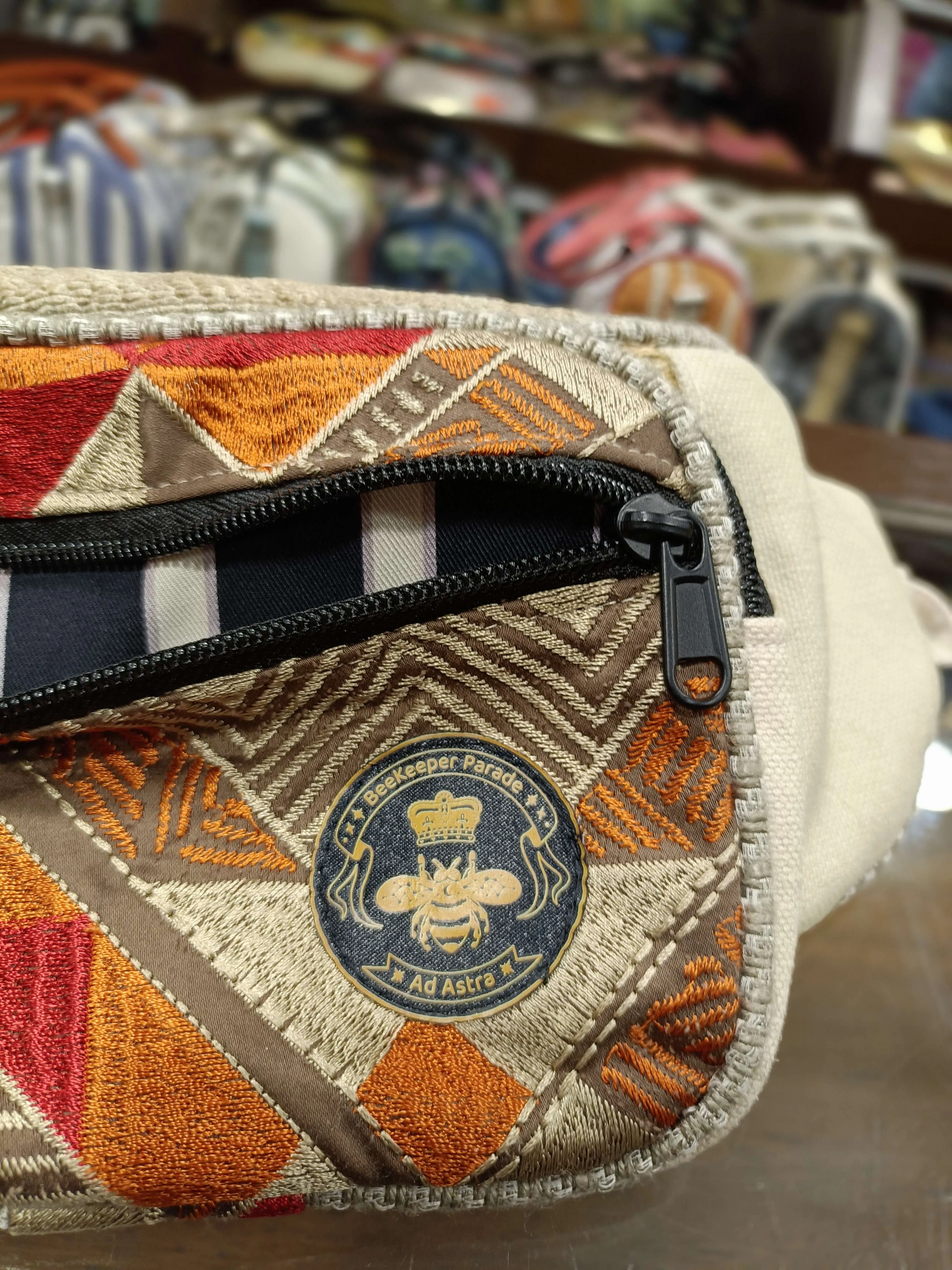 The Camel Zigzags 🐪 BeeKeeper Bumbag (Da Vinci Collection)