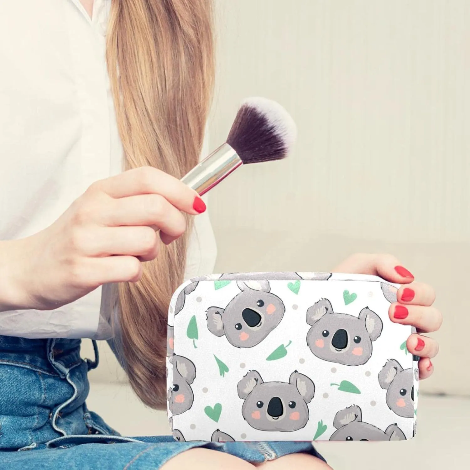 Travel Makeup Bag for Women, Cute Koala Face Green Hears Travel Cosmetic Bag Pencil Case Portable Makeup Pouch Toiletry Bag for Girls