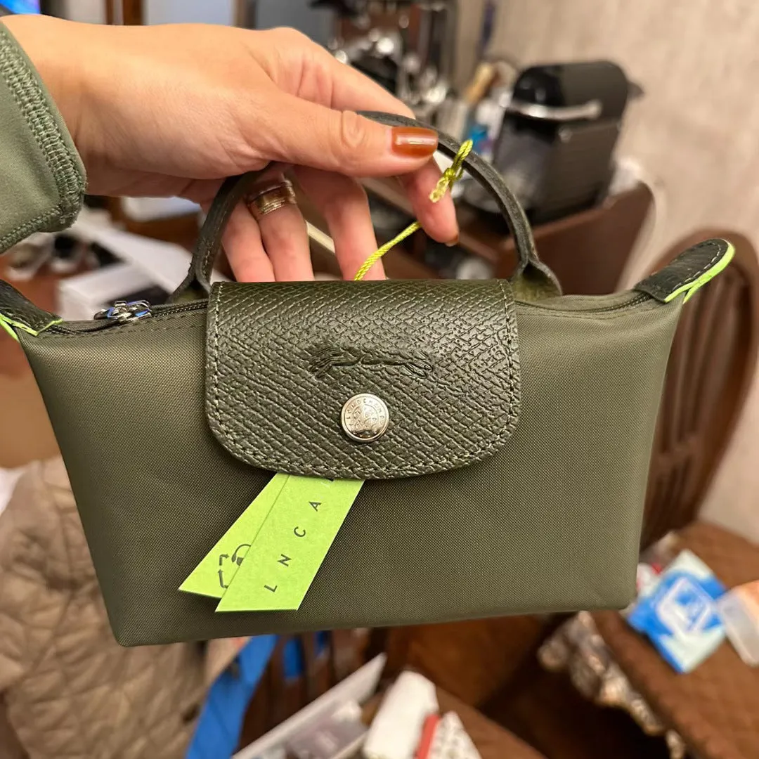 VLOVELAW Dragon Mini Dumpling Bag Mobile Phone Bag Document Package Lightweight Crossbody Bag Waterproof Nylon Bag Commuter Bag