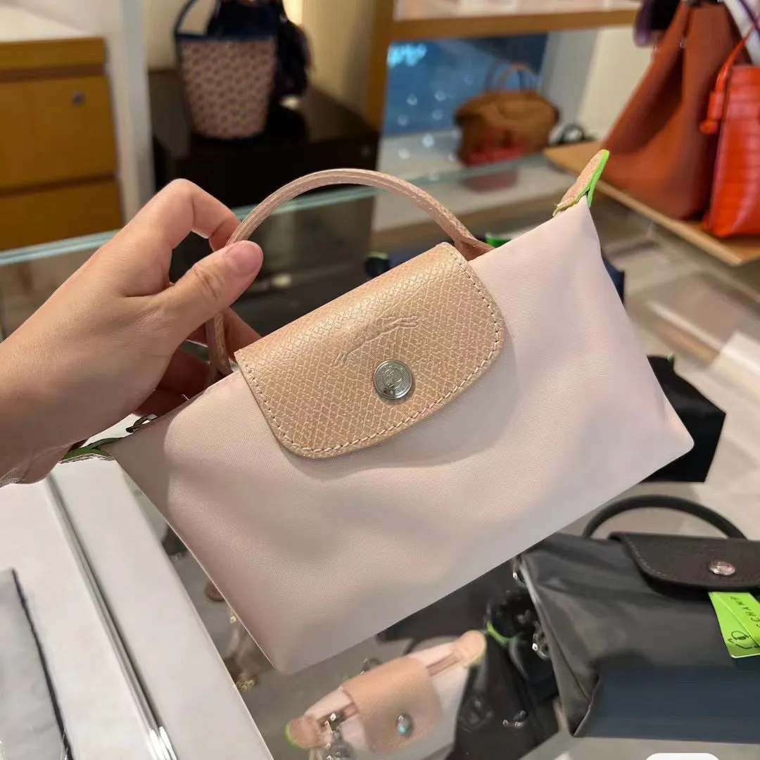 VLOVELAW Dragon Mini Dumpling Bag Mobile Phone Bag Document Package Lightweight Crossbody Bag Waterproof Nylon Bag Commuter Bag