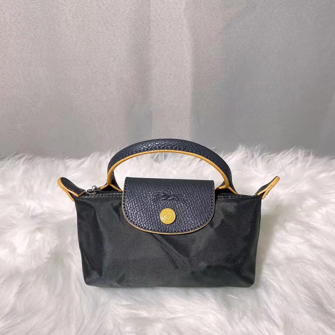 VLOVELAW Dragon Mini Dumpling Bag Mobile Phone Bag Document Package Lightweight Crossbody Bag Waterproof Nylon Bag Commuter Bag