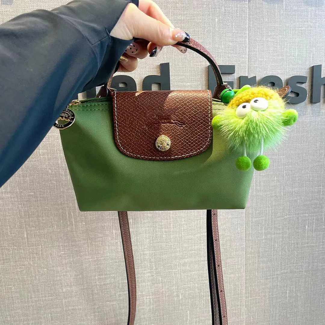 VLOVELAW Dragon Mini Dumpling Bag Mobile Phone Bag Document Package Lightweight Crossbody Bag Waterproof Nylon Bag Commuter Bag