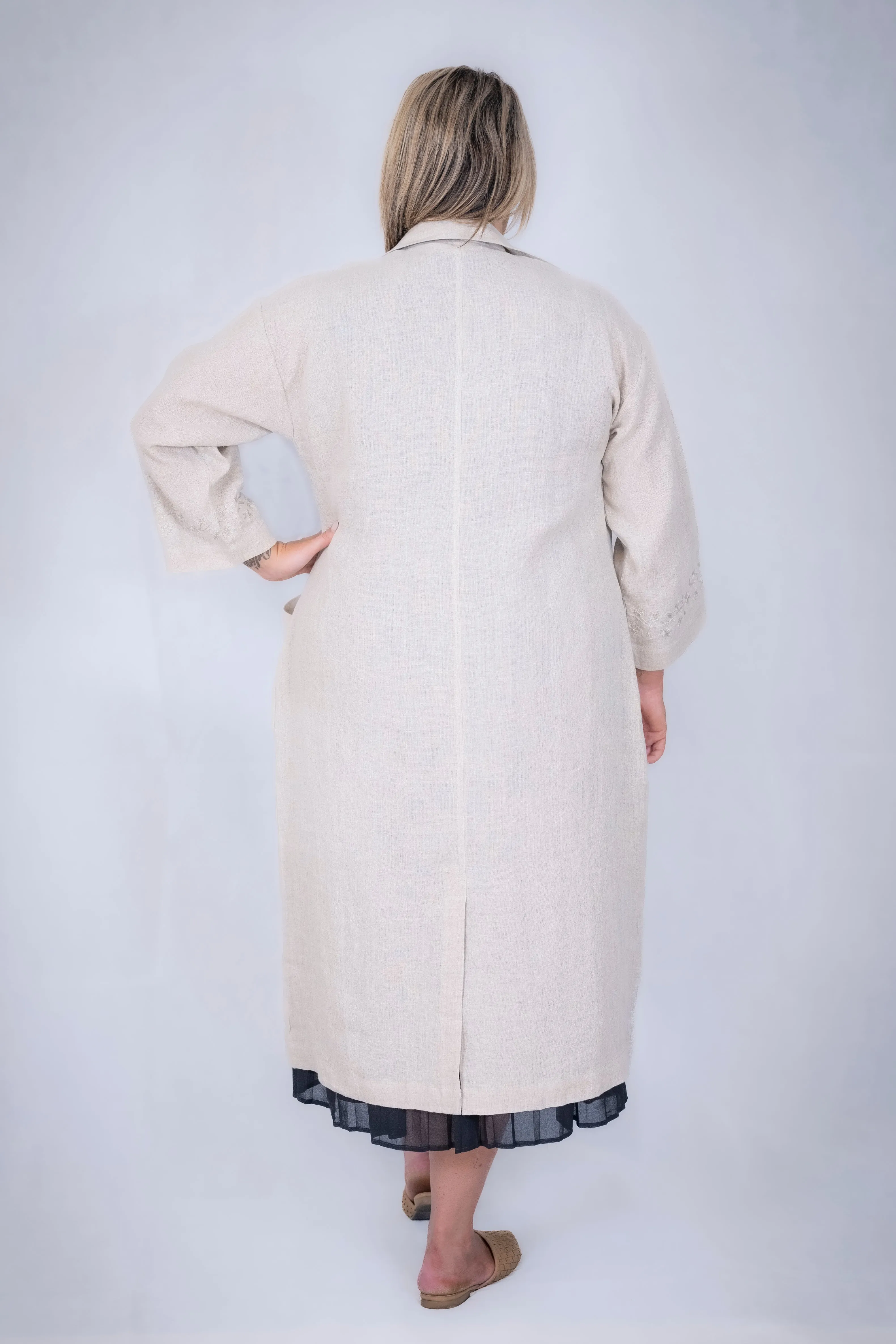 Whispering Sands linen trench