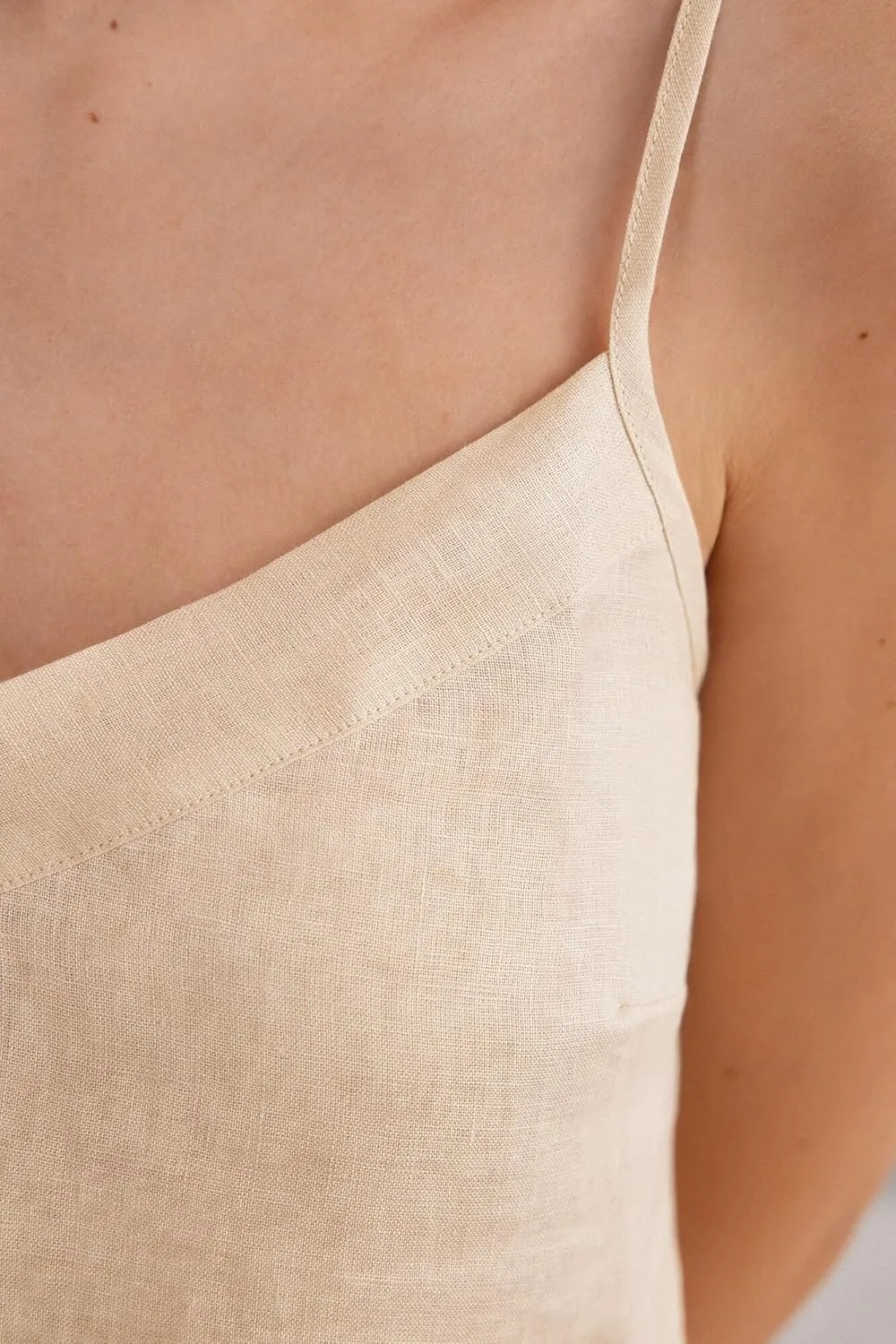 Woman's The Pure Linen Top in Linen Fabric