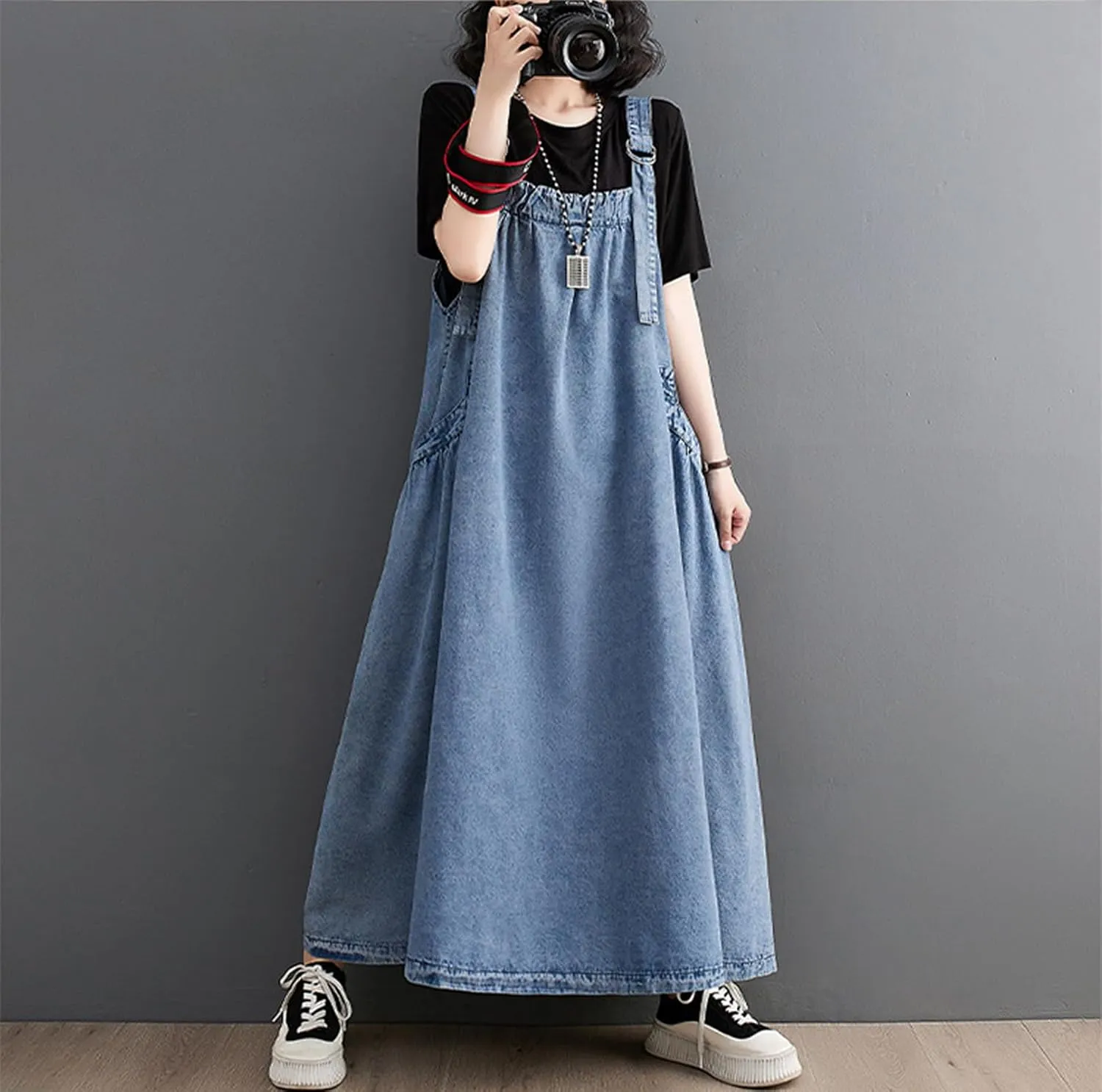Women's Denim Pullover Casual Loose Sleeveless Adjustable Strap Denim Dress with Pockets and Wide Hem
